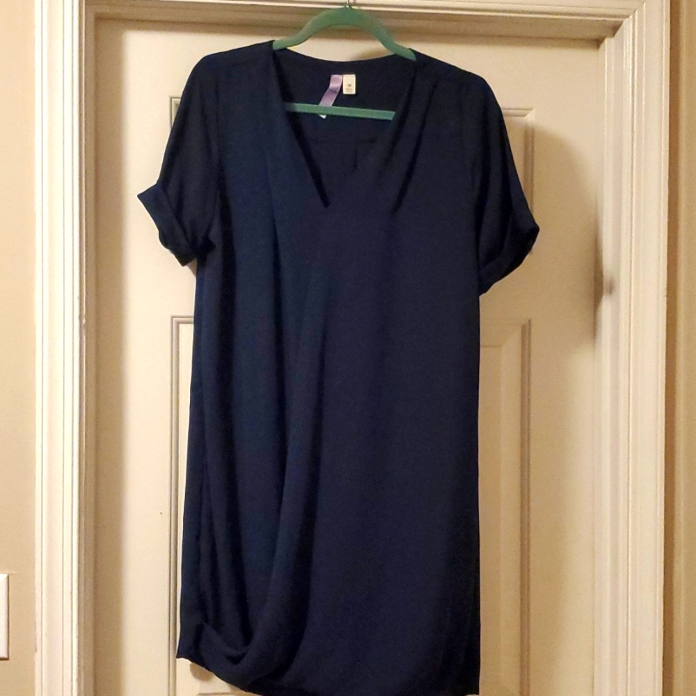 Francesca's navy blue dress, size M